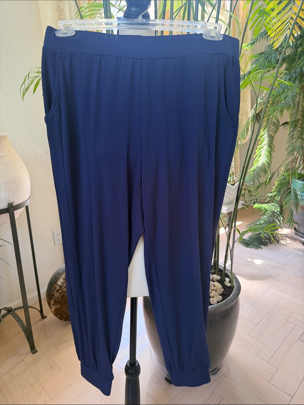 Lisa Rinna Collection Navy Relaxed Pull-On Jogger Pants